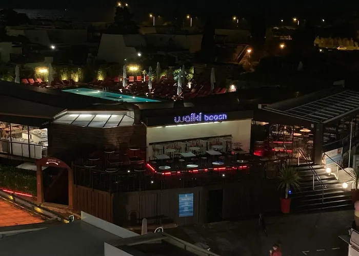 Village Naturiste アパート